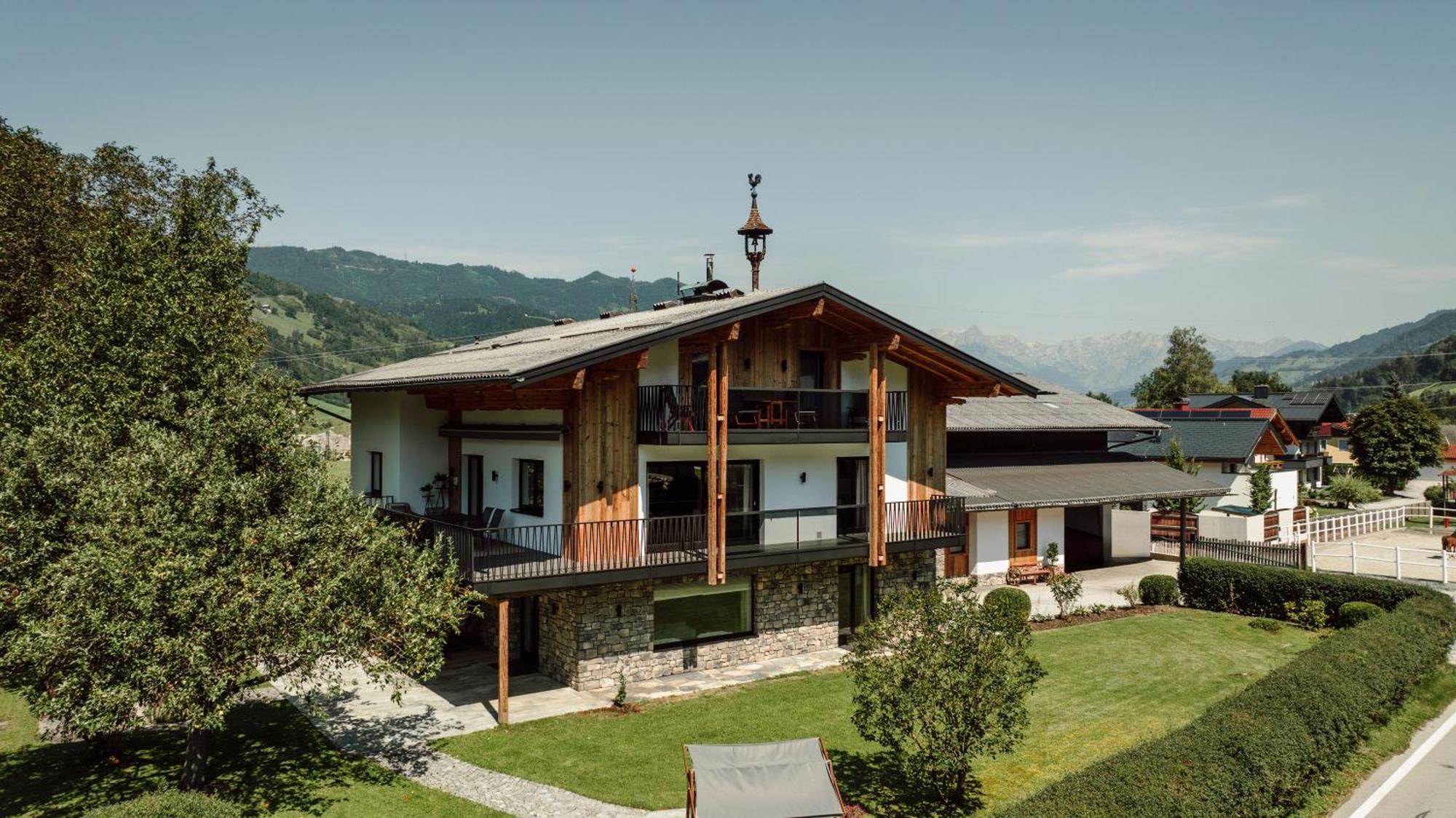 Lerchs Hotel 3*
